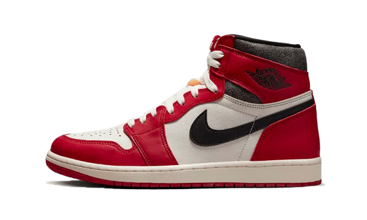 NIKE JORDAN 1 HIGH CHICAGO LOST AND FOUND